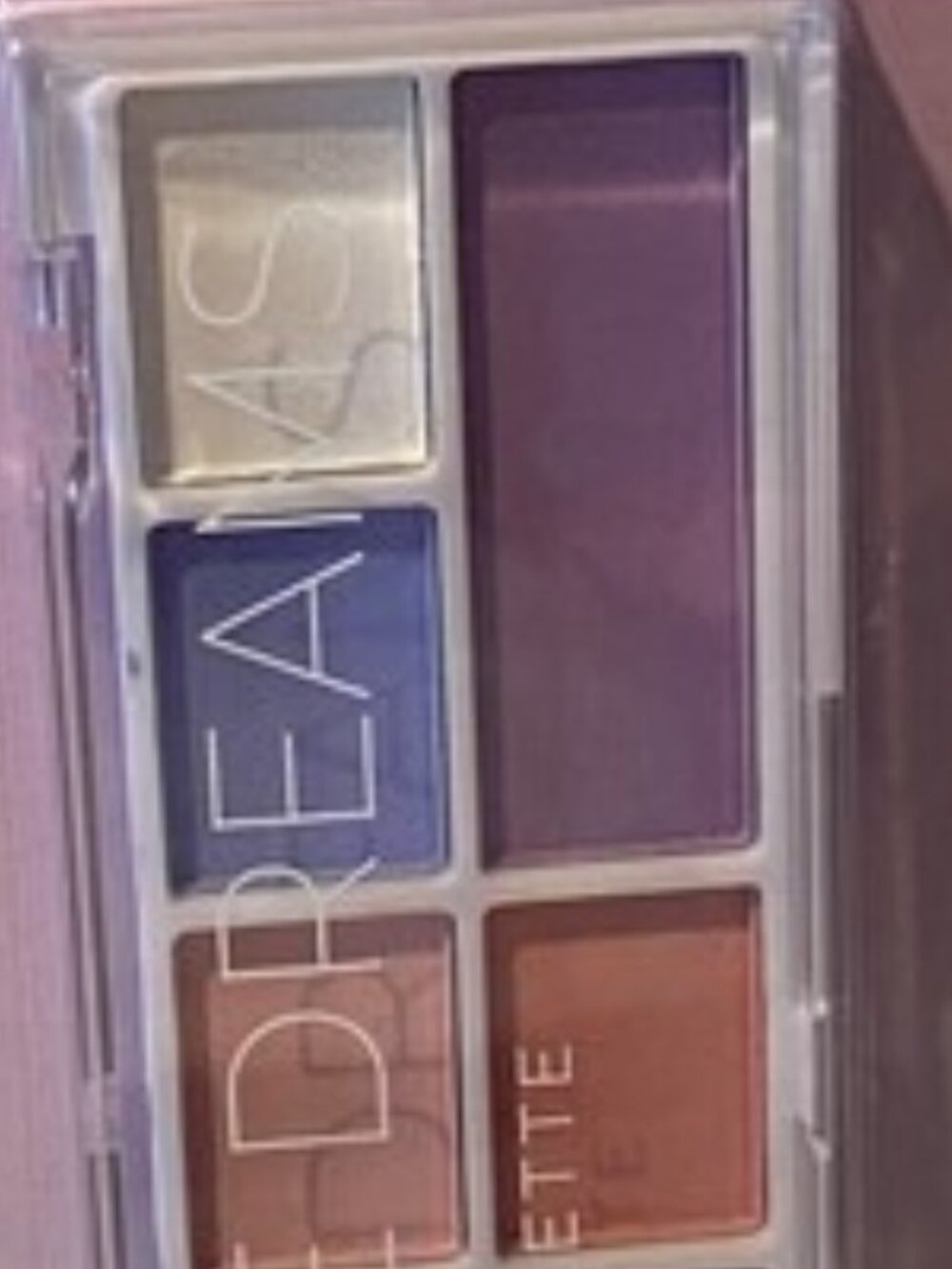BI Beauty Intuition flattering ' Purple Dreams ' | 8 Shade Eyeshadow Palette NEW - Picture 2 of 3